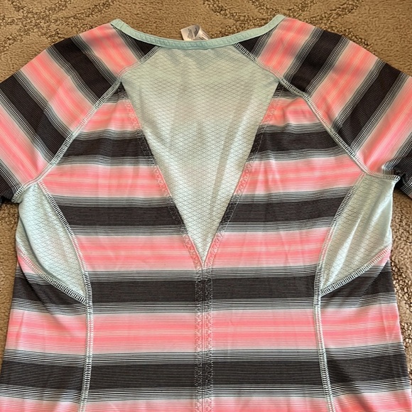 Tee - Picture 11 of 14